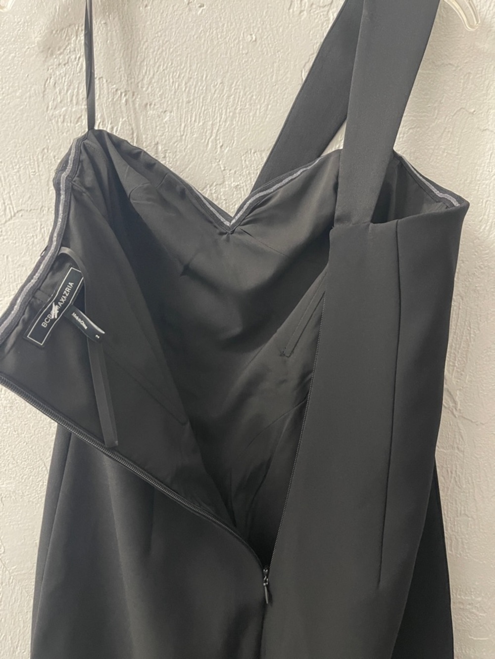 BCBGMaxAzria Black One-Shoulder Evening Dress, Size 2. - Picture 9 of 11